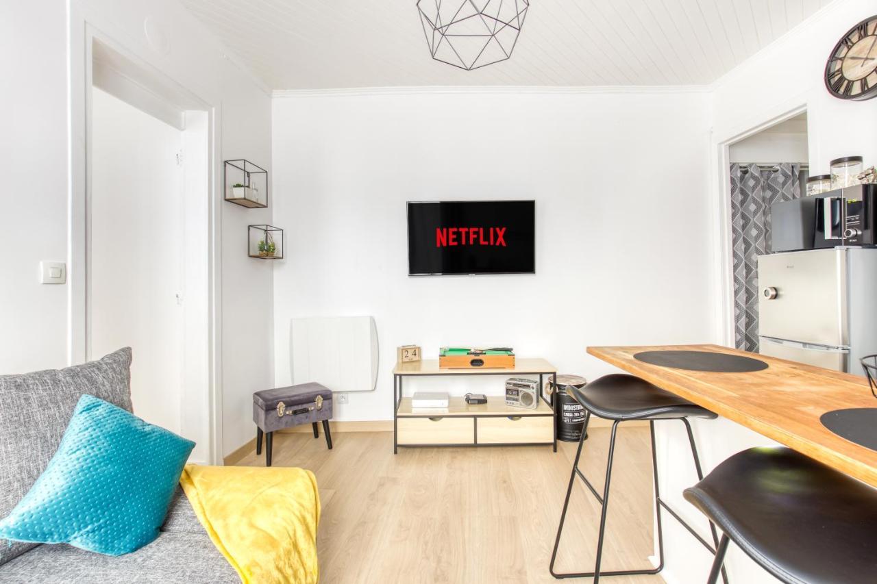 Grand Line - Parking- Metro 5 - Easy Check-In - Netflix - Disney Plus Apartment Pantin Exterior photo